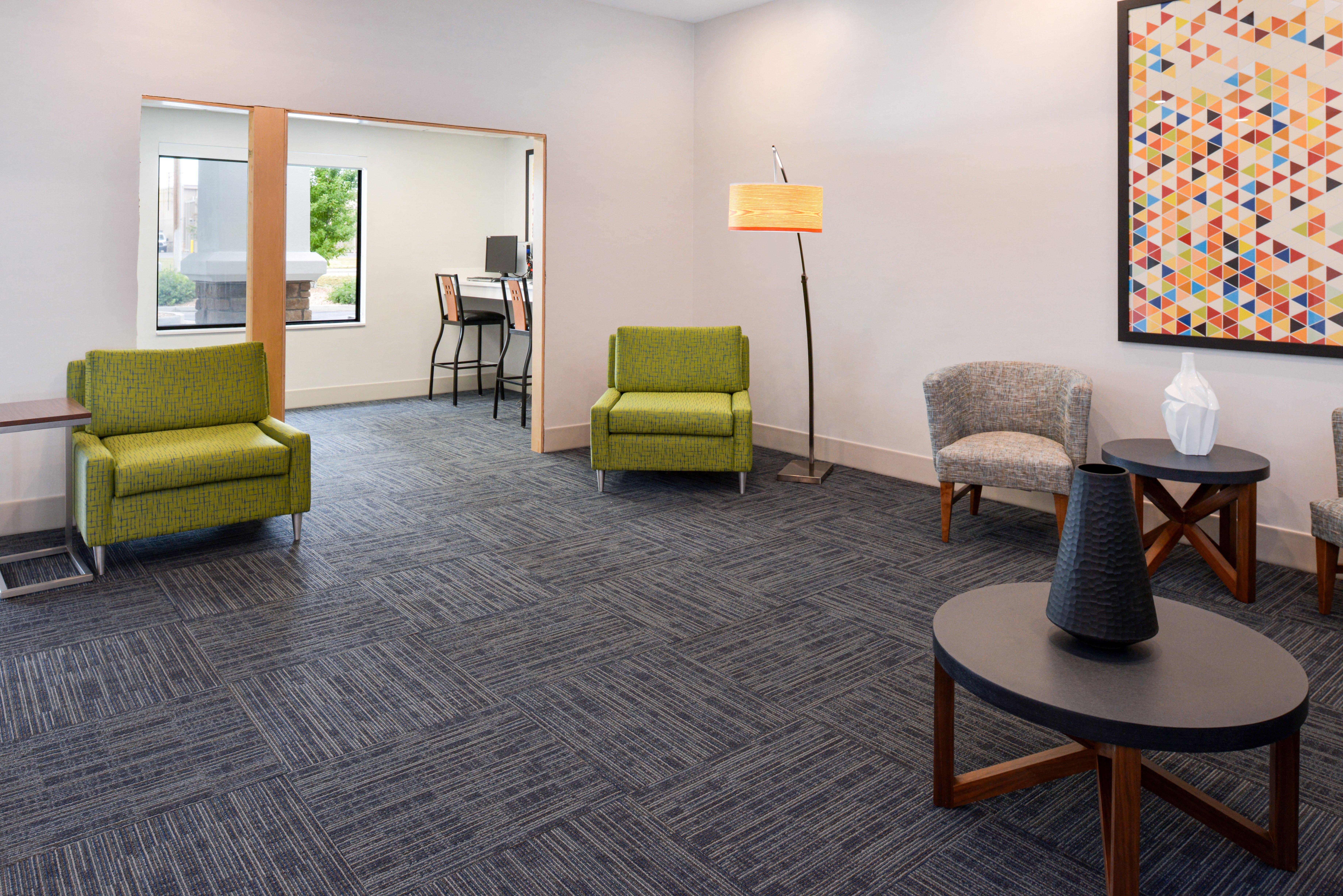 Holiday Inn Express & Suites Pueblo By Ihg Εξωτερικό φωτογραφία