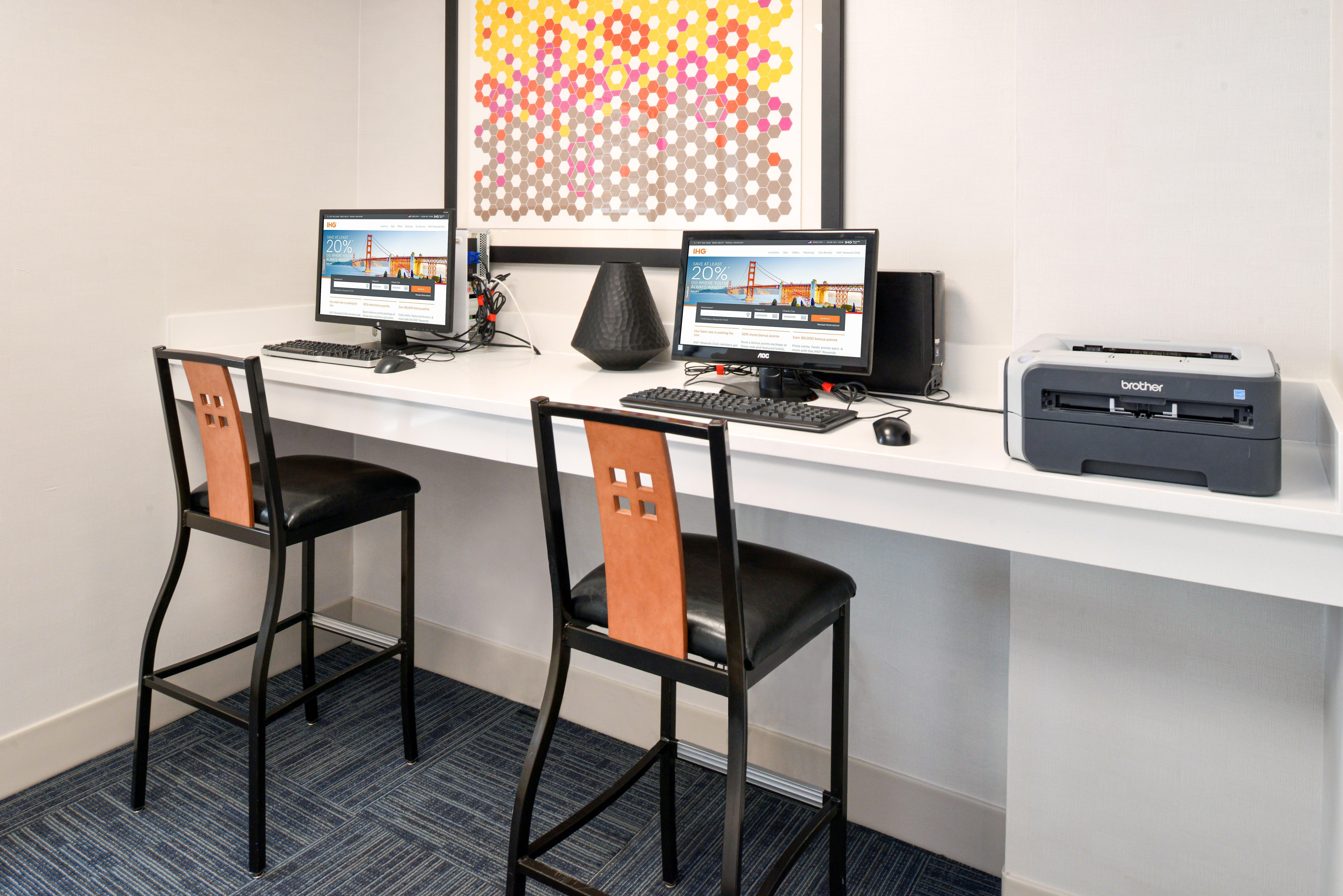 Holiday Inn Express & Suites Pueblo By Ihg Εξωτερικό φωτογραφία