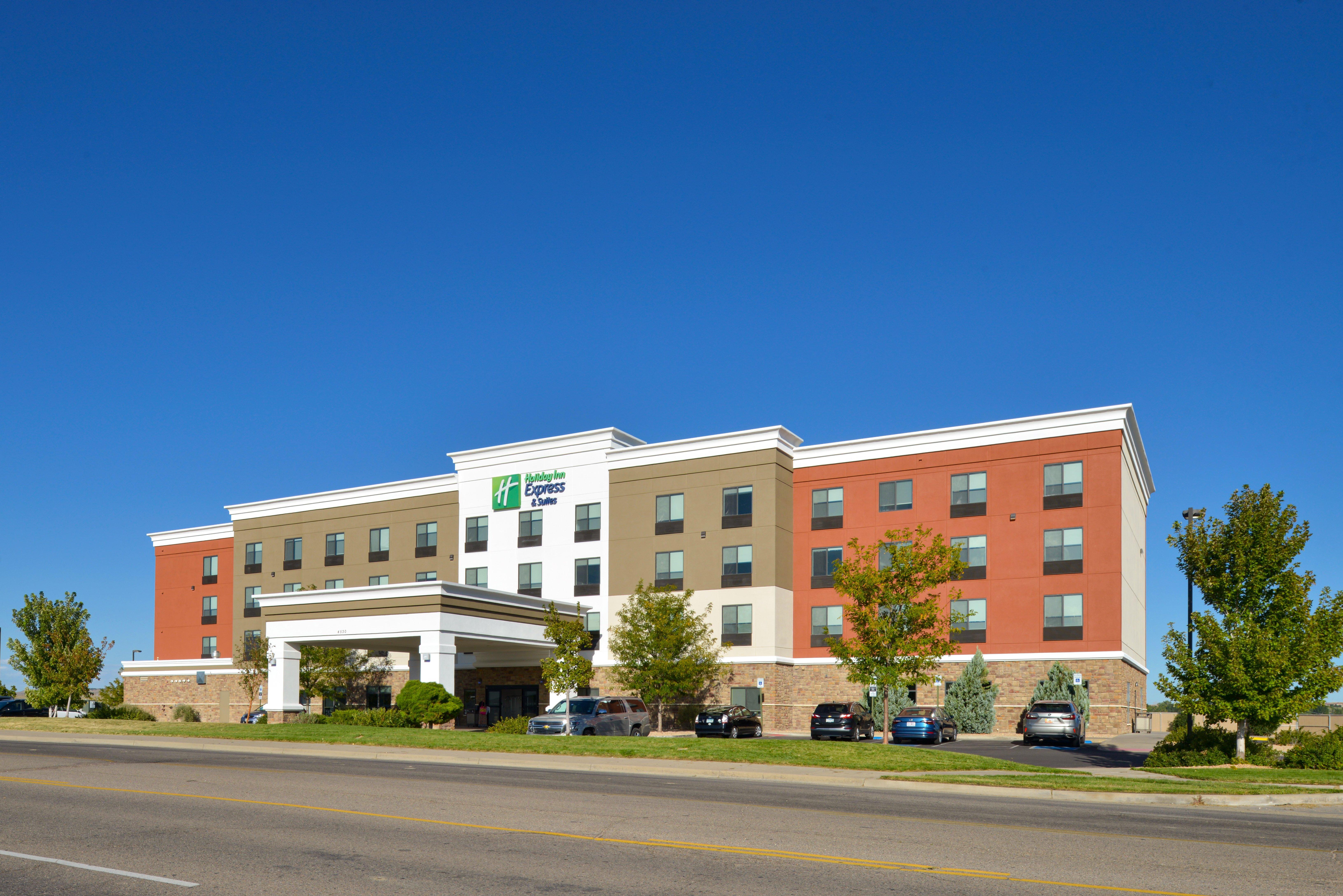 Holiday Inn Express & Suites Pueblo By Ihg Εξωτερικό φωτογραφία