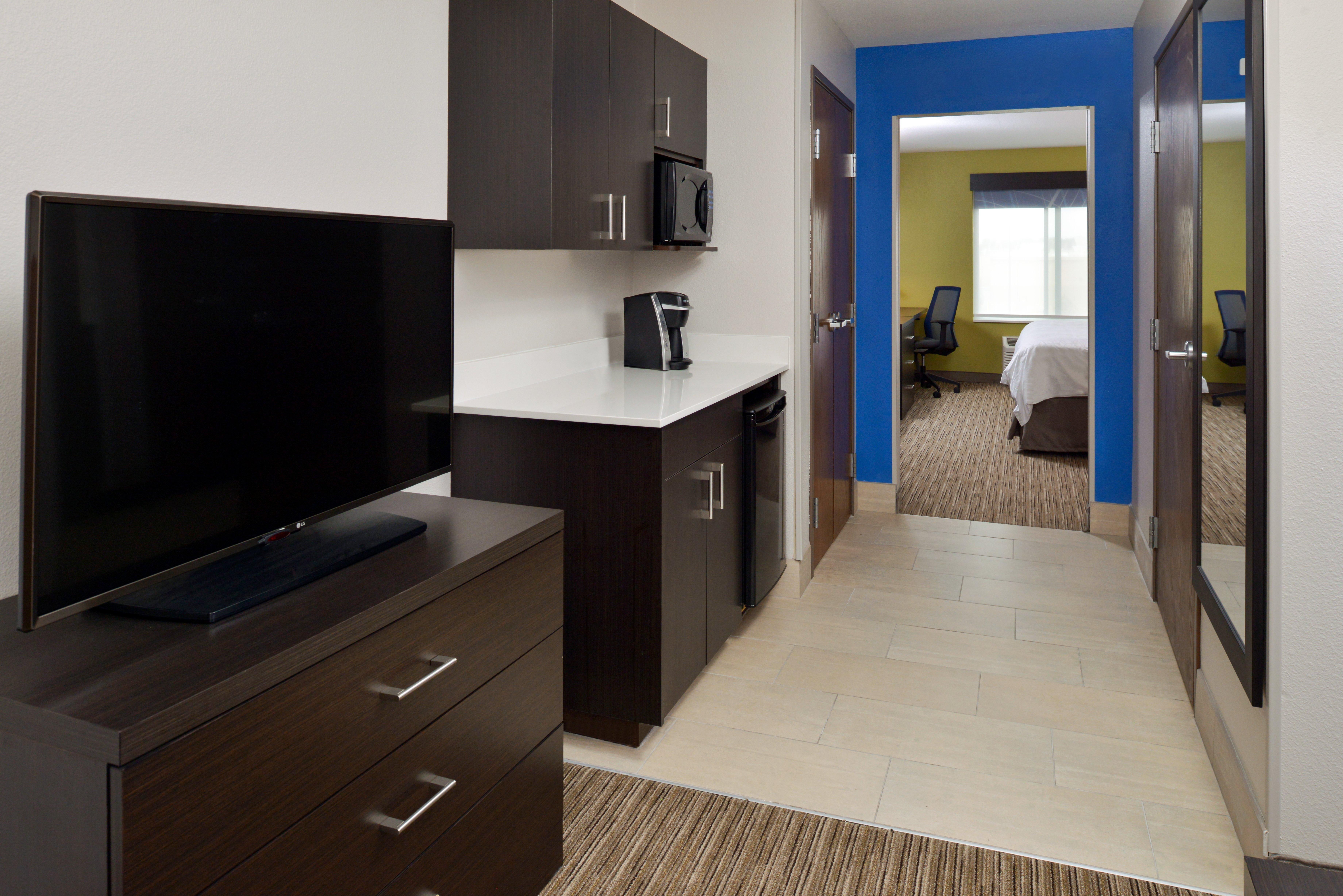 Holiday Inn Express & Suites Pueblo By Ihg Εξωτερικό φωτογραφία