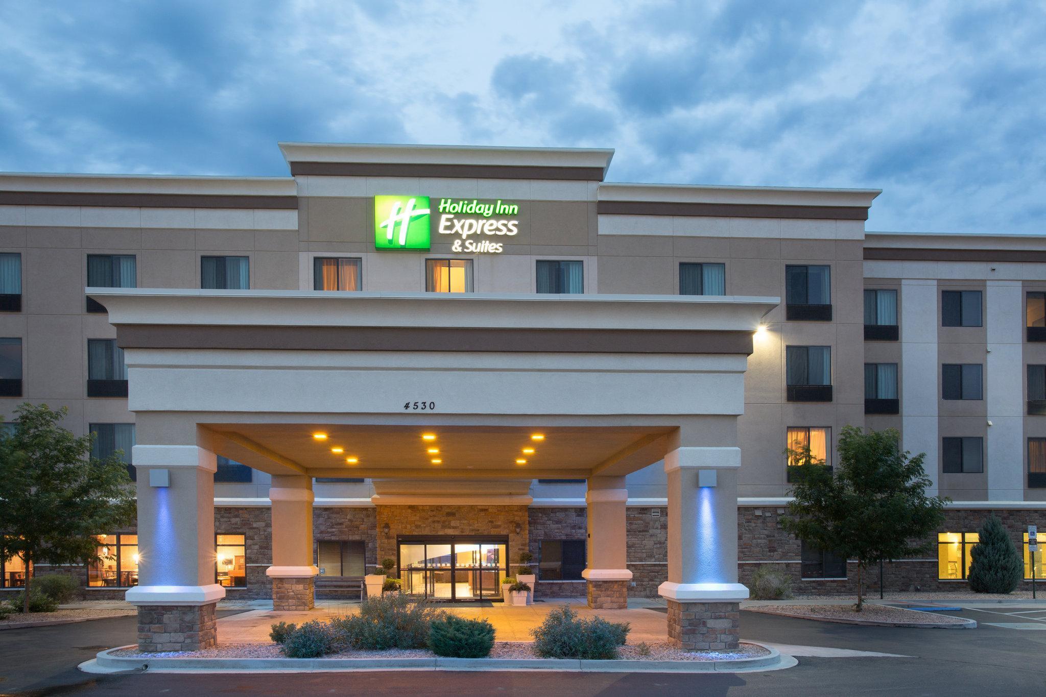 Holiday Inn Express & Suites Pueblo By Ihg Εξωτερικό φωτογραφία