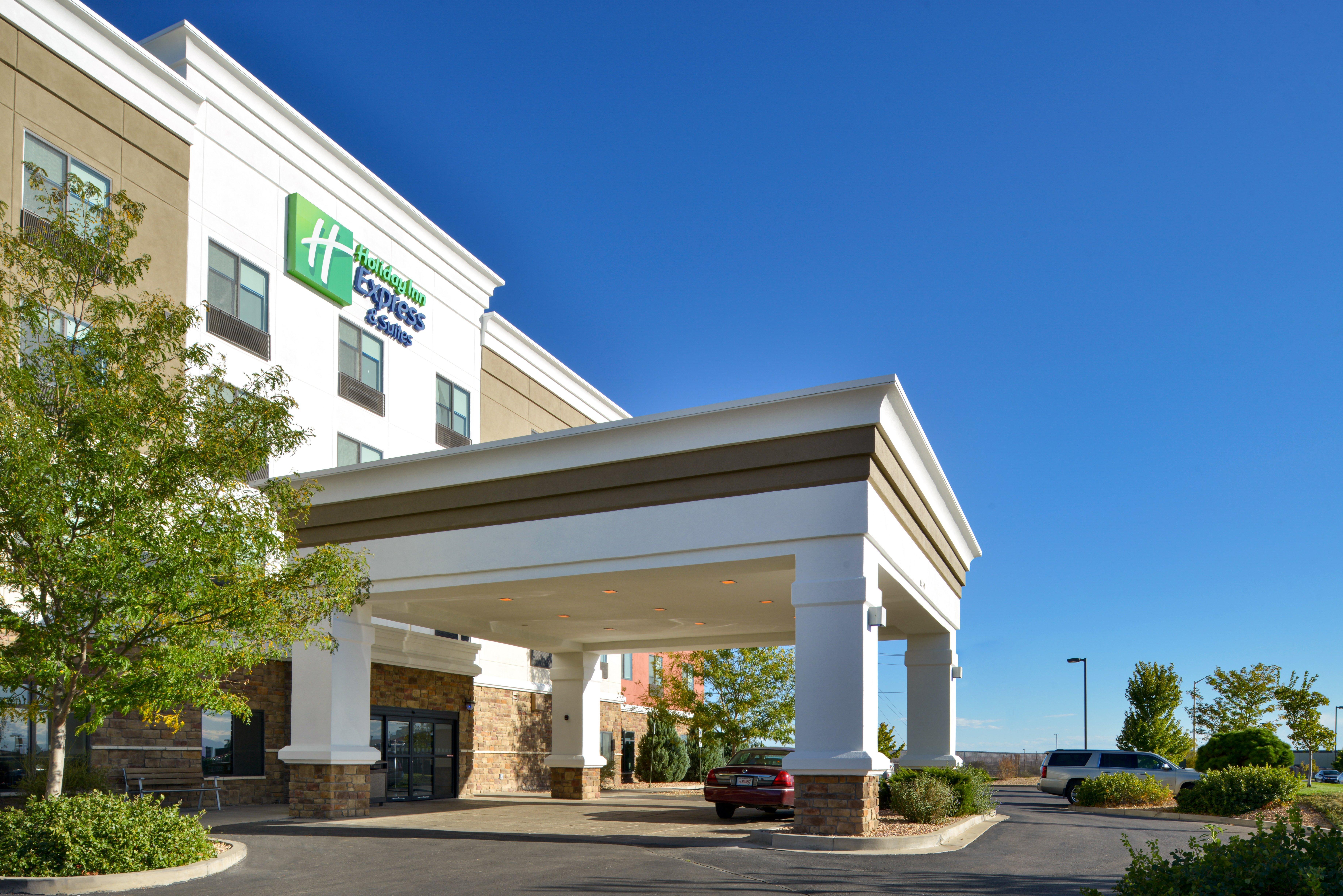 Holiday Inn Express & Suites Pueblo By Ihg Εξωτερικό φωτογραφία
