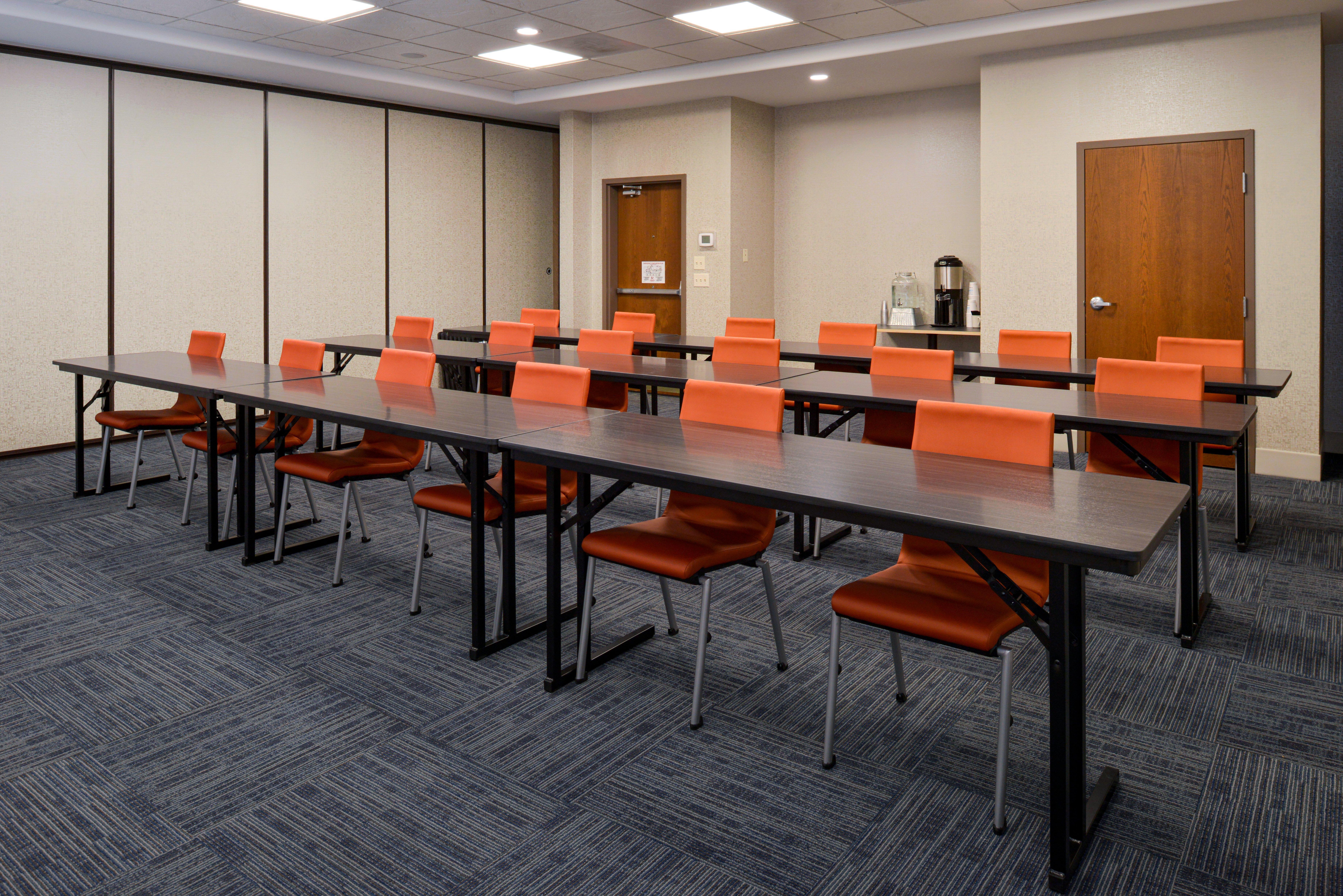 Holiday Inn Express & Suites Pueblo By Ihg Εξωτερικό φωτογραφία