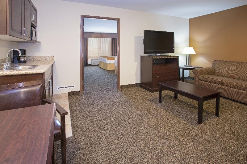 Holiday Inn Express & Suites Pueblo By Ihg Εξωτερικό φωτογραφία